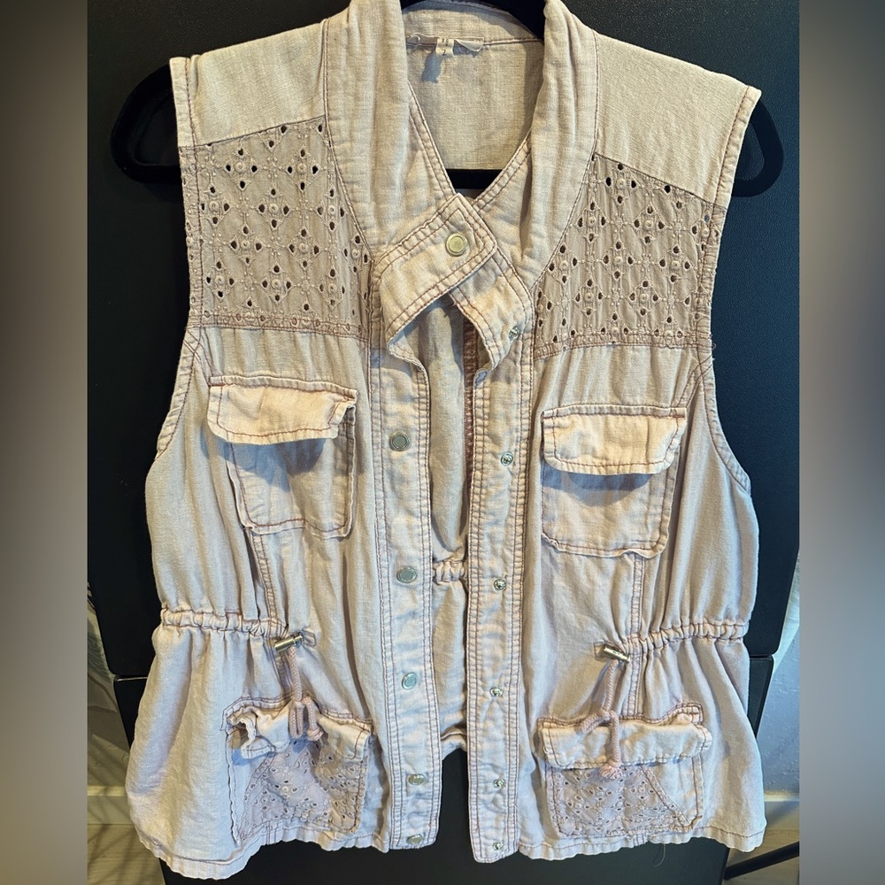 Maurices Cinch Waist Long Vest Full Zip F Pockets Size 2X.